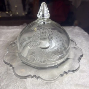 VTG Baltimore Pear Clear GLASS Butter Cheese Dish Cottage Granny Core - Picture 1 of 11