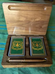 US Forest Service Holz Präsentationsbox mit zwei Kartendecks und Stift - Bild 1 von 11