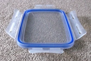 Quality Plastic Food Storage Container Box Lid - Clip Lock Airtight Seal 17cm lo - Picture 1 of 3