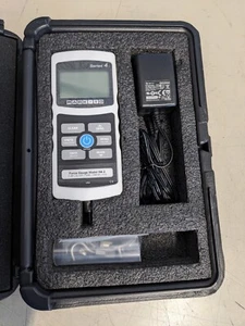 Mark 10 M4-2 Series 4 Force Gauge, 2 x 0.001 lb - Picture 1 of 5