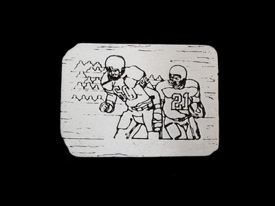 NC31126 *NOS* VINTAGE AÑOS 70 **JUGADORES DE FÚTBOL** HEBILLA DE CINTURÓN DEPORTIVO Foto 1 de 3