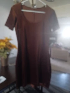 Samtkleid Kaffee Kniehoch Kurzarm - Bild 1 von 7