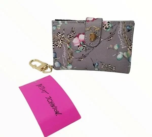 Betsey Johnson Klapp-GELDBÖRSE grau MULTI-Druck Xoleah Einzelhandel: $ 58 - Bild 1 von 8