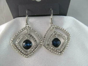 NWT MONET SILVER & SAPPHIRE BLUE & CLEAR CRYSTAL DIAMOND SHAPE DANGLE EARRINGS - Picture 1 of 7