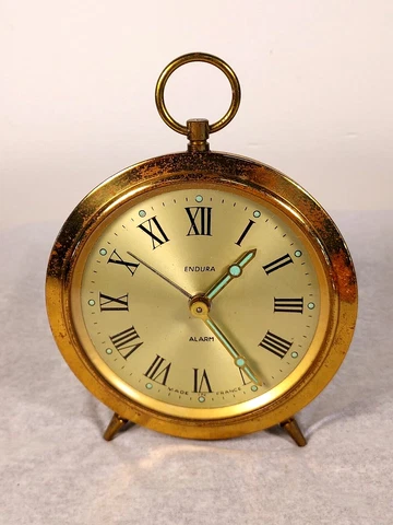 Vintage France Endura Metal Glow Dial Alarm Clock 4 Inch Dia.  Works but Stops Cover