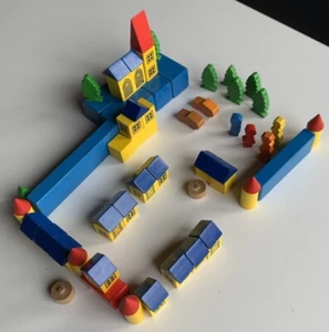 Wunderschöne mittelalterliche Stadt von LORENZ - Figuren Holz Spielwelt #133 - Bild 1 von 13