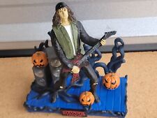 Stranger Things Scene Resin Statue Eddie Playing Guitar Halloween Figure Decor