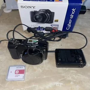Sony Cyber-Shot DSC-H20 10.1MP Digital Camera With Charger And Battery + Read - Picture 1 of 12