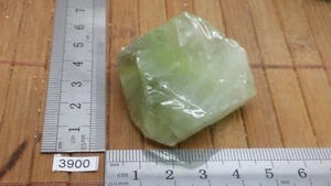 CALCITE VERTE pierre brute mineraux lithotherapie collection esoterisme reiki - Picture 1 of 3