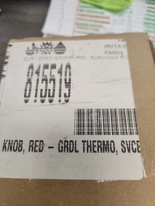 815519 Wolf Red Griddle Knob - Picture 1 of 2