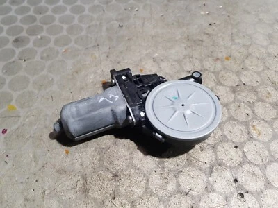 Mitsubishi Outlander PHEV mk3 2015 ventana delantera regulador motor lado del pasajero Foto 1 de 2