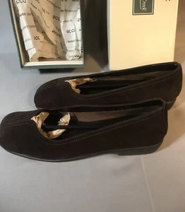 Coldwater Creek Brown Suede Size 7.5 - Picture 1 of 6