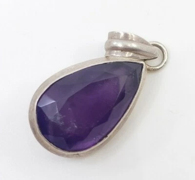 Pingente fino de prata esterlina e gota de lágrima de ametista para colar - Imagem 1 de 4
