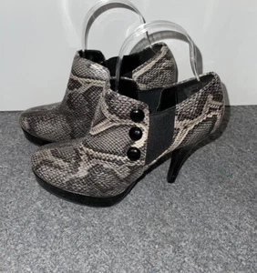 Botines al tobillo metáfora piel de serpiente tacón de 4"" talla 8M - Imagen 1 de 6