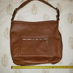 Dana Buchman Schultertasche Kunstleder Bucket Style mit verstellbarem Riemen - Bild 1 von 16