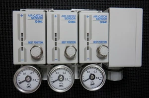 SMC ISA15-3R-01BG Sensore di presa aria ISA2 NO Size Kit staffa e manometro ISA1B52 - Foto 1 di 8