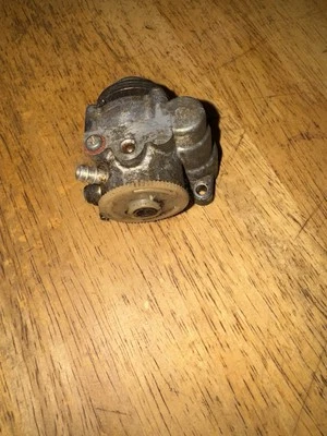 71 yamaha ht1 90 oem bomba de aceite, 276-13101-01-00, lt2 100 Foto 1 de 4