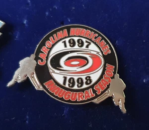 NHL Pin Inaugural Season CAROLINA HURRICANES 1997-1998 - Picture 1 of 1