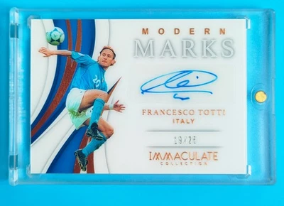 2018-19 Immaculate Italy Francesco Totti MODERN MARKS Auto 19/25 - Image 1 of 2
