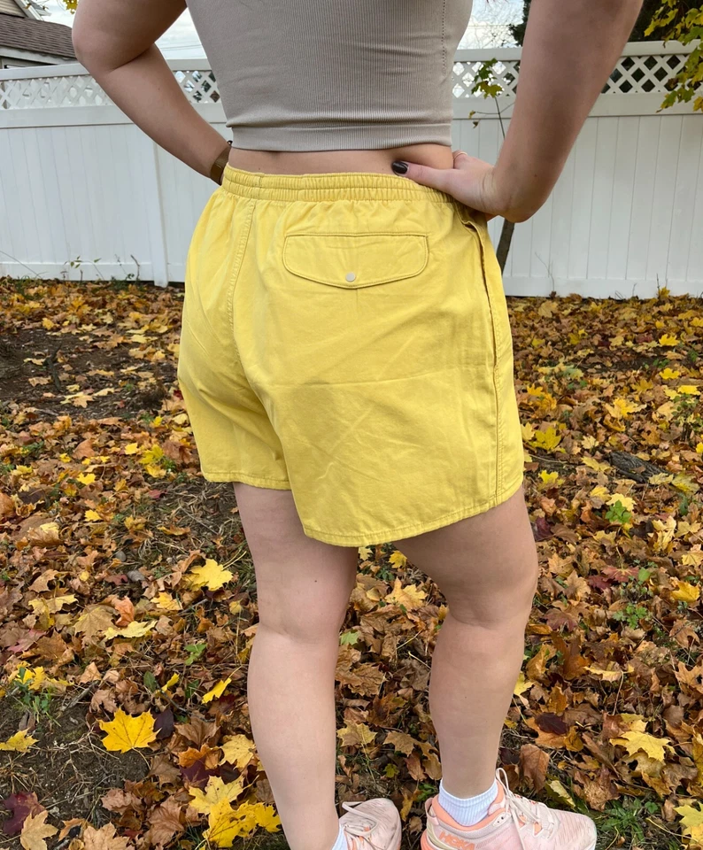 Patagonia Women's Funhoggers 'Surfboard Yellow' Shorts 57160-SP23 Size XS