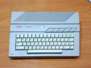 Arabischer Atari 65XE NAJM (نجم أتاري) Arabischer Atari Made in Taiwan - Bild 1 von 4