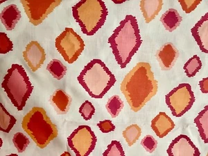 AMANDA NISBET Francesca Handdruck Leinen orange melone weiß geometrisch 4+ Yards - Bild 1 von 4