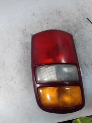 2000 Chevrolet Suburban 2500 Right Tail Light Assembly Black OEM 358374 — 第 1/4 张图片