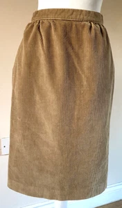 Ladies Corduroy Skirt size 6 Knee length - Picture 1 of 3