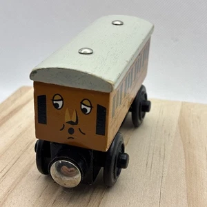 Thomas el Tren Annie Autobús de Pasajeros Ferrocarril de Madera Amigos 2002 Sodor - Imagen 1 de 5