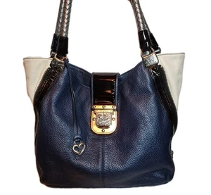 BRIGHTON FASHIONISTA CITY BLOCK DOMVIMA MARINEBLAUE SCHULTERHANDTASCHE MIT VORDERKLAPPE 350 $ - Bild 1 von 11