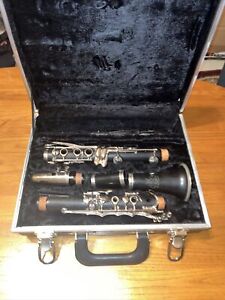 Used AMATI KRASLICE ACL 201 CLARINET WITH CASE