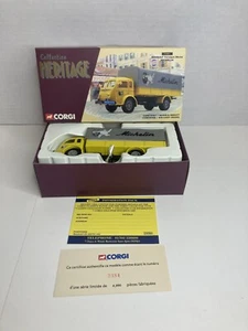 CORGI Heritage Renault Fainéant Bâché MICHELIN Truck #71001 1:50  !New In Box! - Picture 1 of 9