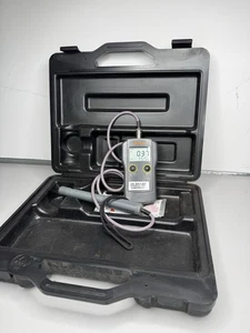 Hanna Instruments HI 991300 pH/Temperature Meter Probe & Case(EB1084) - Picture 1 of 5