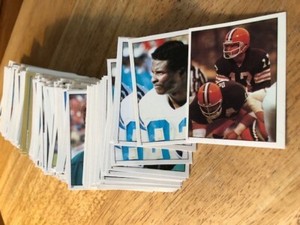 1981 Topps NFL Football STICKERS for Album Pick 10 from list.  STARS, FOIL  MINT