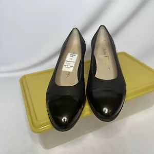 Zapatos de cuero bronce boutique de mujer Salvatore Ferragamo talla 7B prestine - Imagen 1 de 24