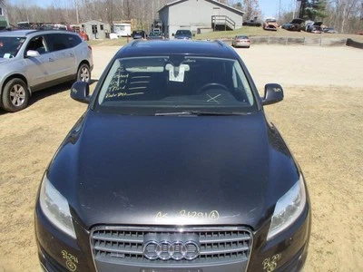 Driver REAR BUCKLE Q7 AUDI   2008 Rear Seat Belts 312688 - Image 1 of 4