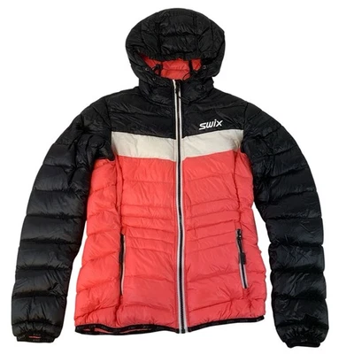 Jaqueta acolchoada com capuz Swix tamanho XS acolchoada zíper completo colorblock - Imagem 1 de 4