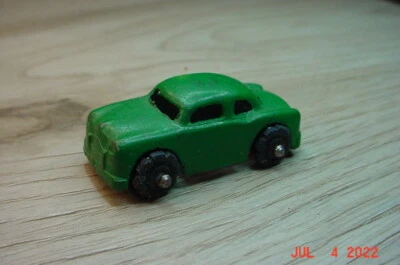 Barclay 1951 Packard Sedan Green Cleated Rubber Wheels 8 casting c76c3 - Image 1 of 4