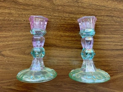 2 Candelabros de vidrio Partylite Mardi Gras candelabro cónico iridiscente 5" Foto 1 de 4