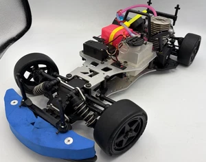 For parts Kyosho engine car Pure ten 4WD chassis vintage rare - Picture 1 of 17