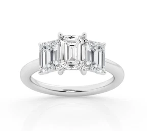 Anello di fidanzamento taglio smeraldo IGI GIA diamante coltivato in laboratorio 2,70 carati platino 950 - Foto 1 di 8