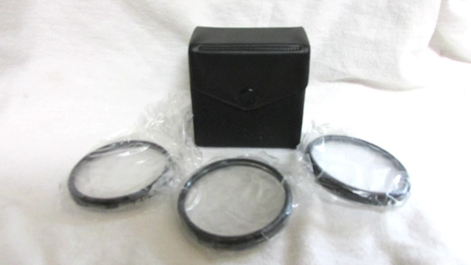 Rokunar Close-Up Lens Filters 52mm: No.1, No.2, No.4 with Case - Image 1 of 1