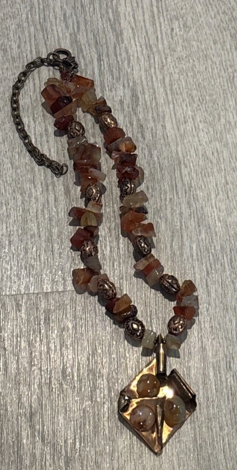 Collar llamativo vintage de cobre cornalina rojo ágata cuentas astilladas con colgante Foto 1 de 4