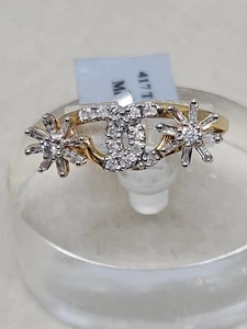 1/3ct Waltzing Diamond 9K Gold Ring Size N½ (2.81g) - Picture 1 of 12