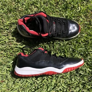 Nike Air Jordan 11 XI Retro Low Bred Black Shoes - Size GS 3Y Woman’s 4.5 - Picture 1 of 7