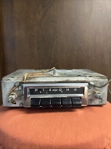 1955 1956 Chevy Chevrolet Push Button Radio Bel Air Nomad 210 150 factory Car - Picture 1 of 18