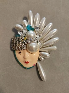 Large Vtg Resin Art Deco Flapper Lady Face Profile Pin Brooch Pearl Rhinestone - Picture 1 of 5