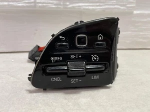 Orginal Mercedes-Benz Multifunktion Tasten TouchscreenW177 W247 W907 A0999052104 - Bild 1 von 7