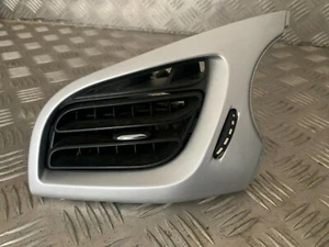 Grille Aération Gauche - CITROËN C3 II (2) A51 - De 11-2009 à 02-2013 - Picture 1 of 3