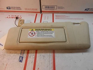 98 Mercedes E320 LH sun visor beige NK0874 - Picture 1 of 4